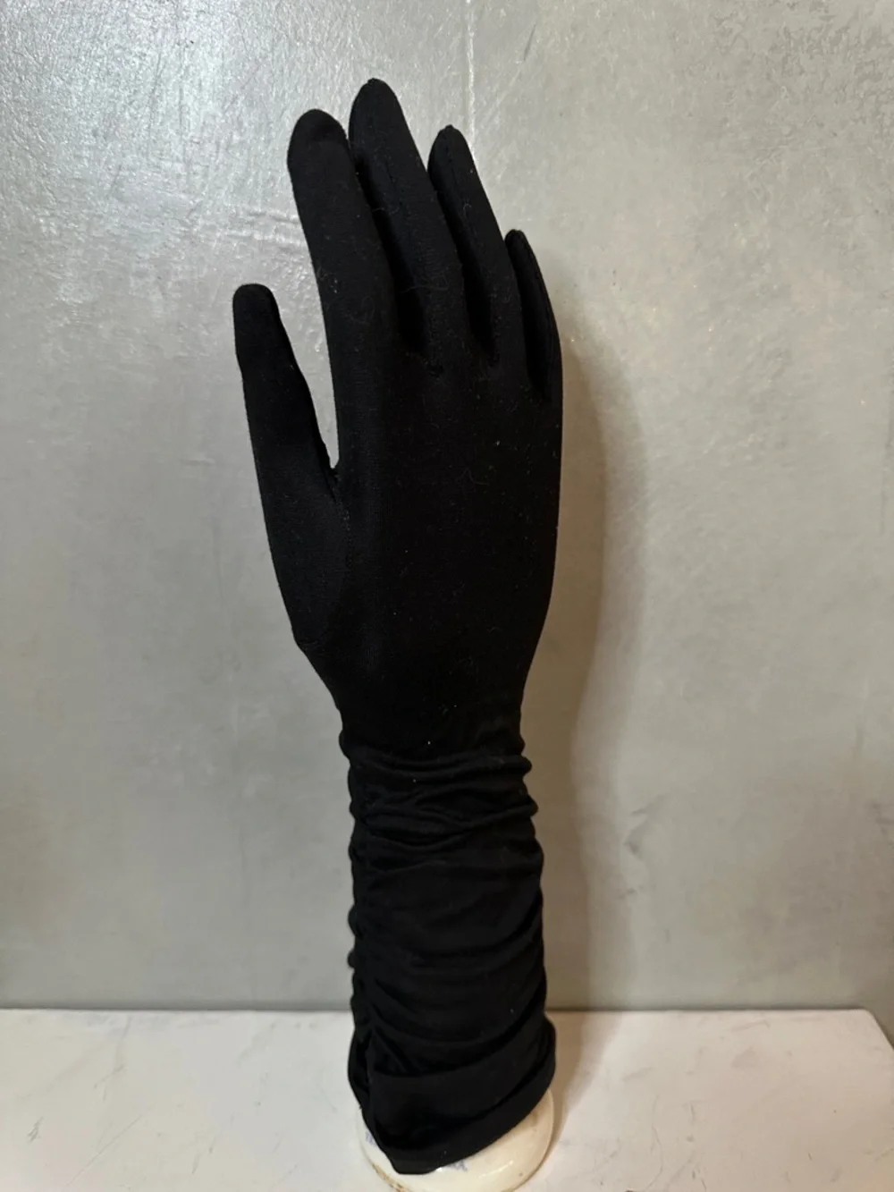 Vintage Mid Century RUCHED Below The Elbow Day Gloves Black Matte